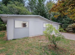 980 SE Rolph Ct, Waldport, OR 97394