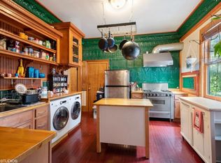 1046 W Barry Ave UNIT 2, Chicago, IL 60657