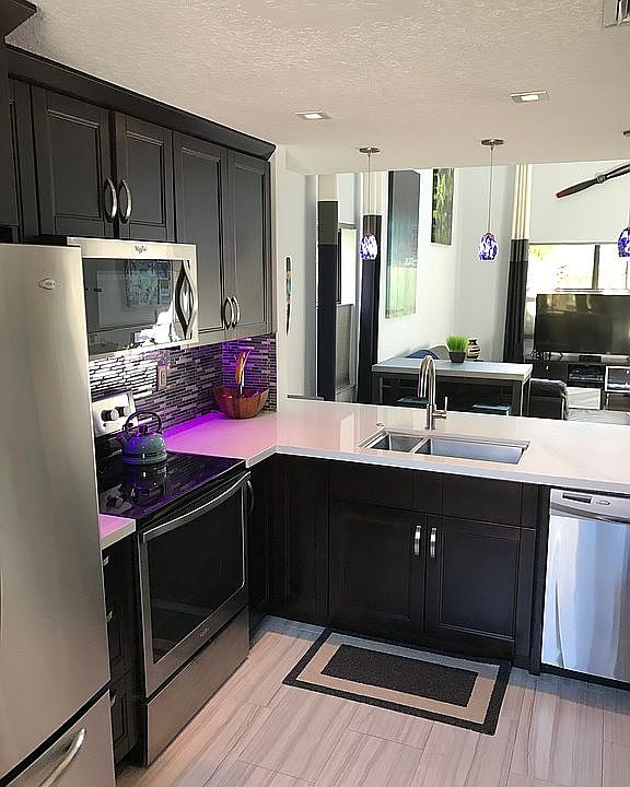 1st image of 232 City View Dr