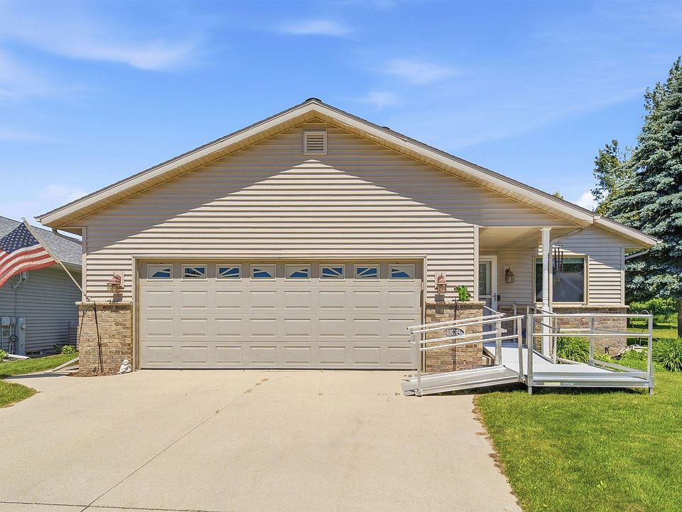 1st image of 1108 Mahogany Ct