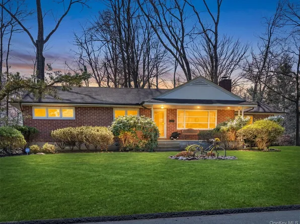 31 Sharon Drive, New City, NY 10956