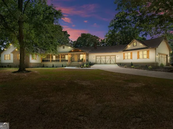 298 P J Roberts Rd, Jefferson, GA 30549
