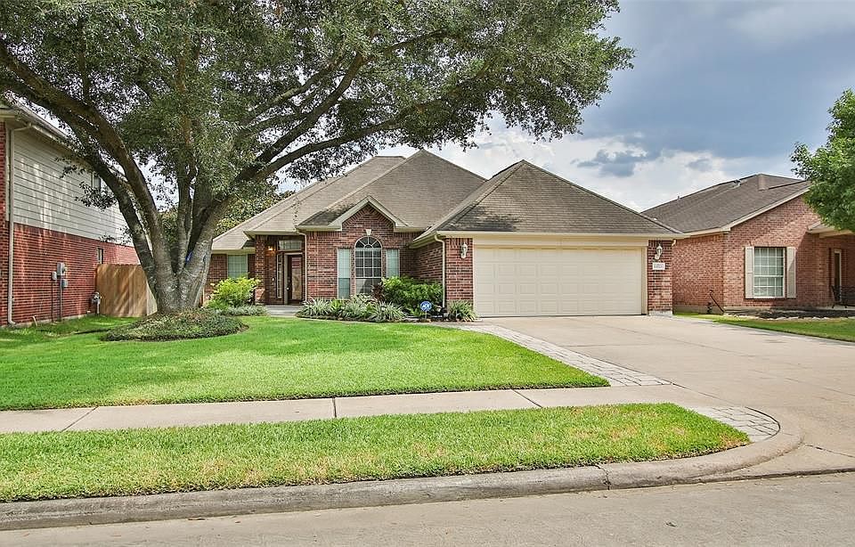 1st image of 13023 Bretford Ct
