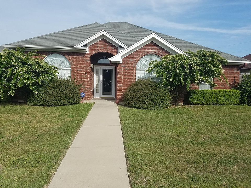 1st image of 4404 Danver Dr