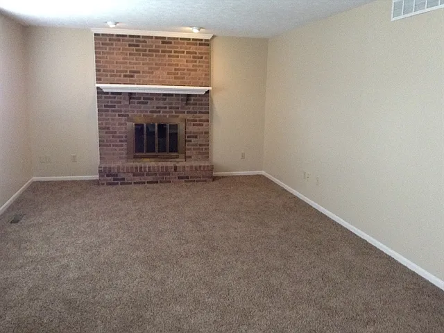 6186 Juneberry Ct — Photo 4