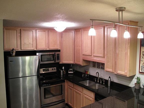3rd image of 3844 Nicollet Ave APT 203