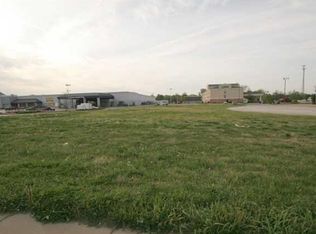 2726 N 6th St, Vincennes, IN 47591