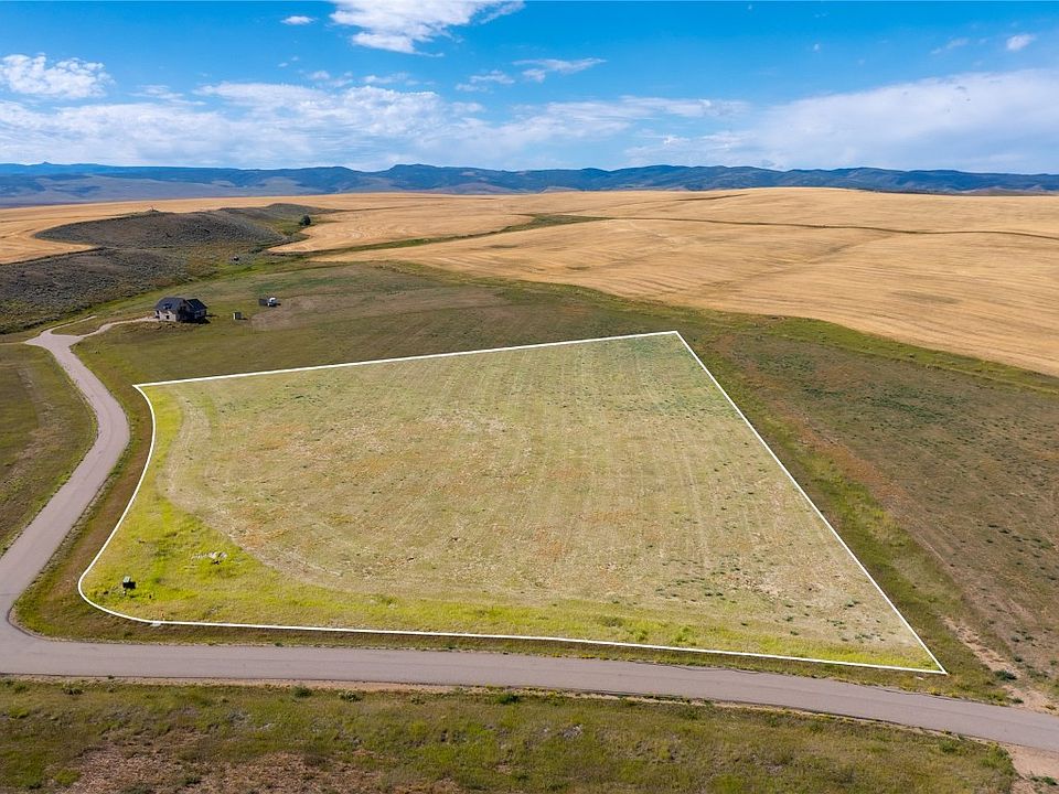 1st image of 38370 Cattails Court