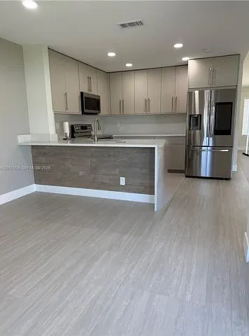 18818 Cloud Lake Cir — Photo 2