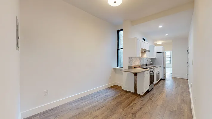 Rented by Compass | media 11