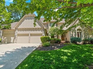 12101 Nieman Rd, Overland Park, KS 66213