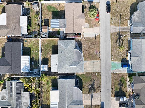 2nd image of 3811 CEDARWOOD DRIVE