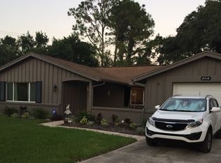 8716 Arrowhead Dr, Hudson, FL 34667