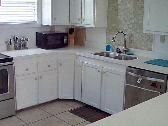 4th image of 120 E Bahama St #27