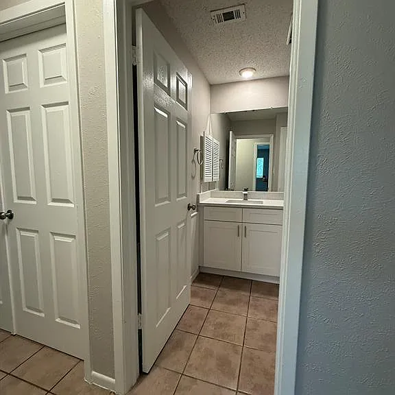 12310 Willow Wild Dr #B — Photo 18