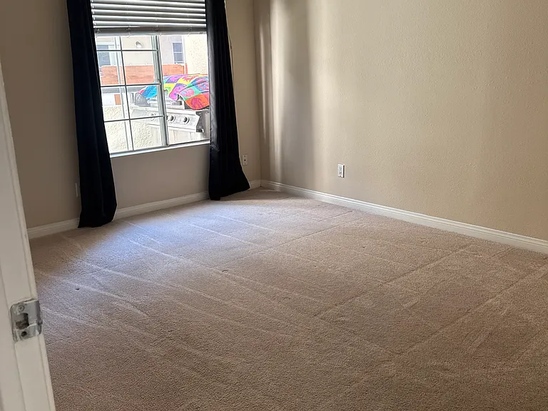 5530 Owensmouth Ave #110 — Photo 10