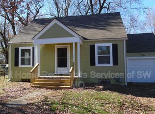 1913 S Dollison Ave, Springfield, MO 65807