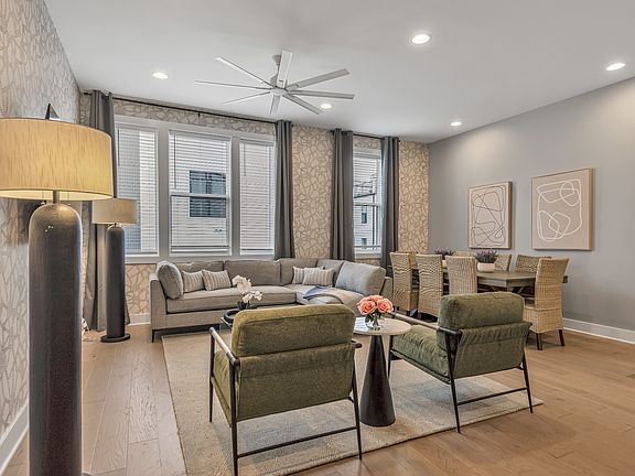 2nd image of 2176 Carson St #4