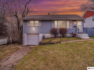 5302 N 33rd St, Omaha, NE 68111