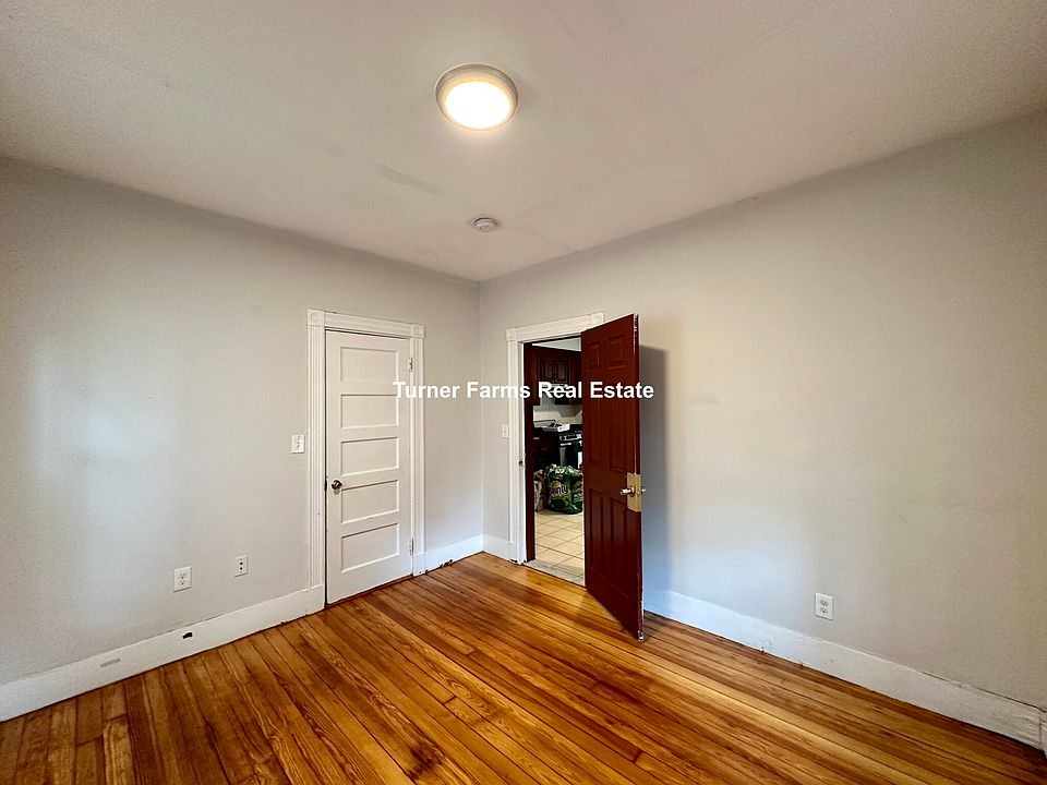 1st image of 24 Maryland St #2R