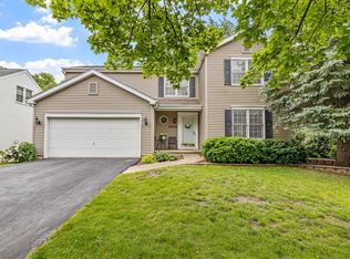 3035 Compton Rd, Aurora, IL 60504