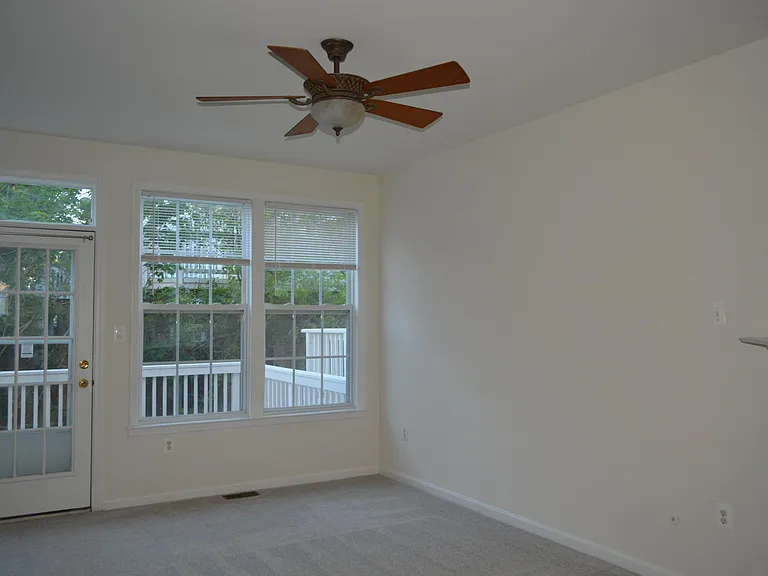 13991 Khalid Ln — Photo 7