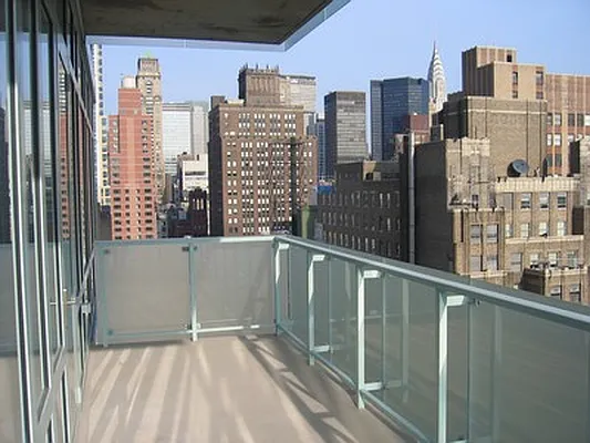 Rented by Bid on the City | media 20