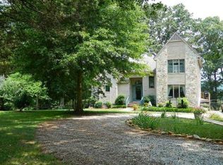 4206 Michaux Grant Rd, Powhatan, VA 23139