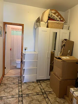 Rented by Apple Exclusive Realty Inc | media 47