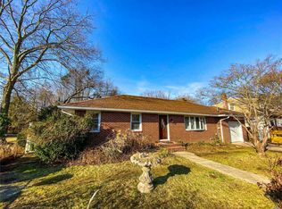 15 Conlon Rd, Roosevelt, NY 11575