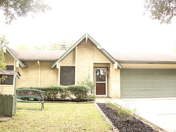 2nd image of 4915 Gretna Green Dr