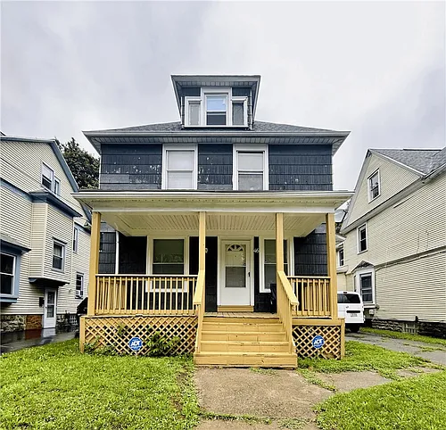 46 Peck St #LOWER Photo 1