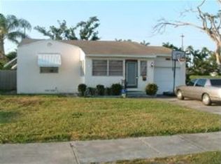 1438 Wiley St, Hollywood, FL 33020