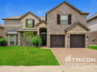 6153 Sunrise Lake Dr, Fort Worth, TX 76179
