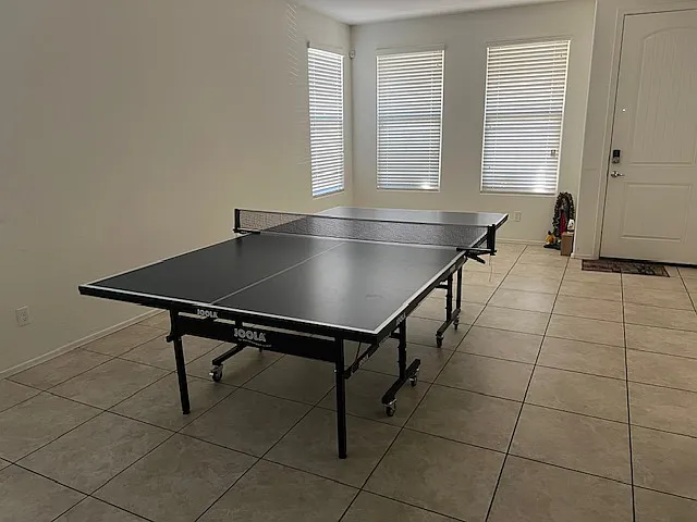 7910 S 42nd Ave — Photo 32