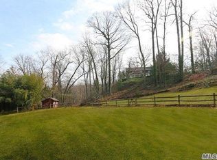 1681 Route 25a, Laurel Hollow, NY 11791