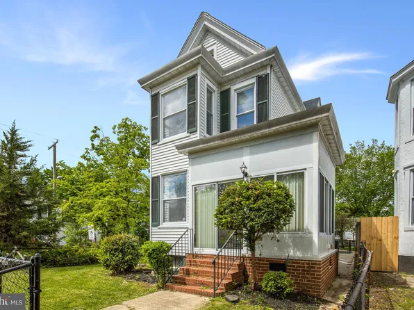 3225 5th St SE, Washington, DC 20032