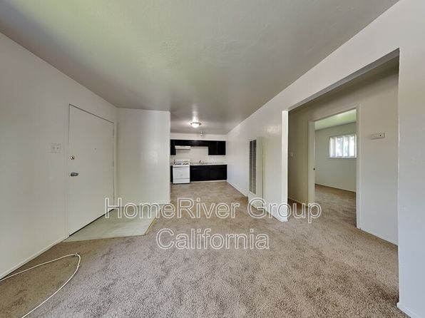 23 Arcade Blvd APT D