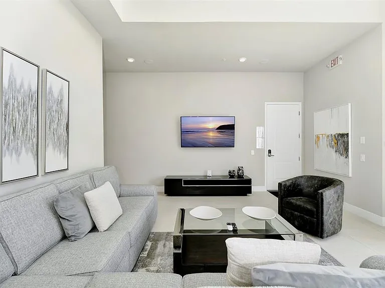 7740 Sandy Ridge Dr #220 — Photo 8