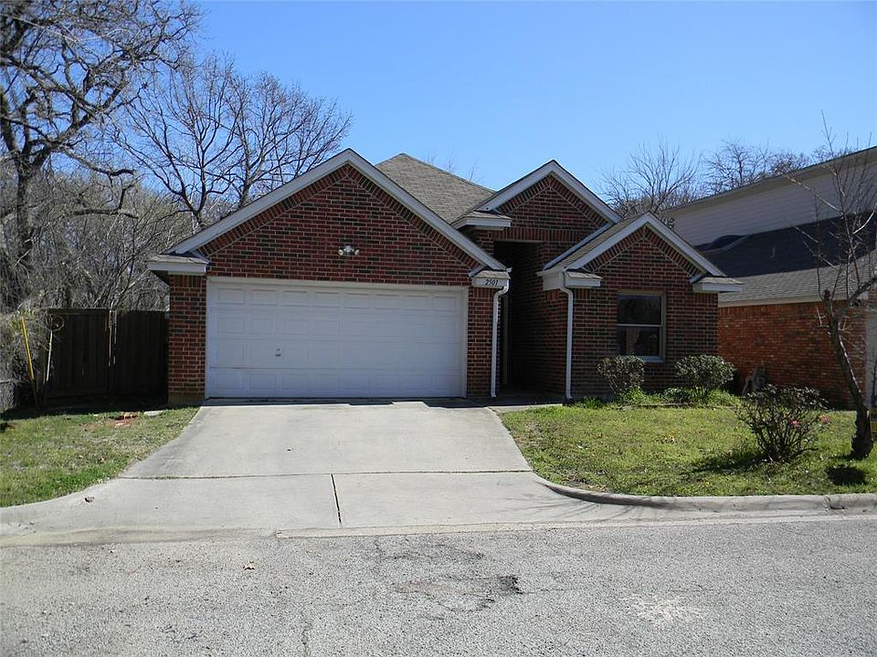 1st image of 2501 Bear Haven Dr