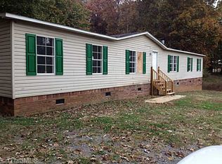 1532 Manorview Rd, Asheboro, NC 27205