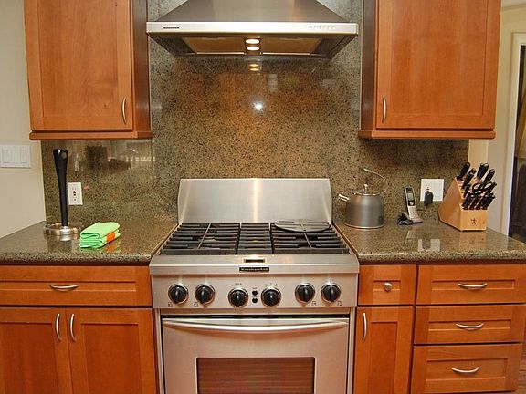 Kitchen Gas Range