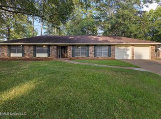 72 Fern Valley Rd, Brandon, MS 39042