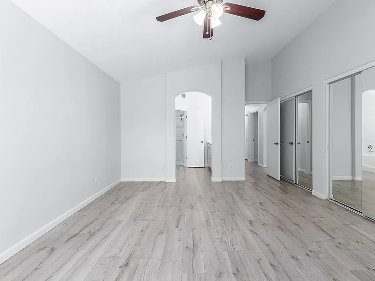 4623 E Libby St — Photo 12
