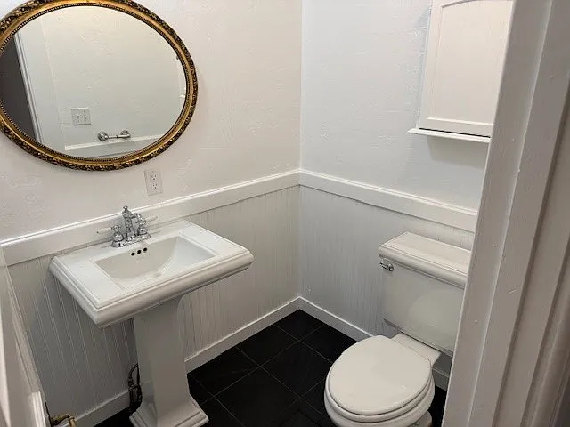 300 Brown St — Photo 11