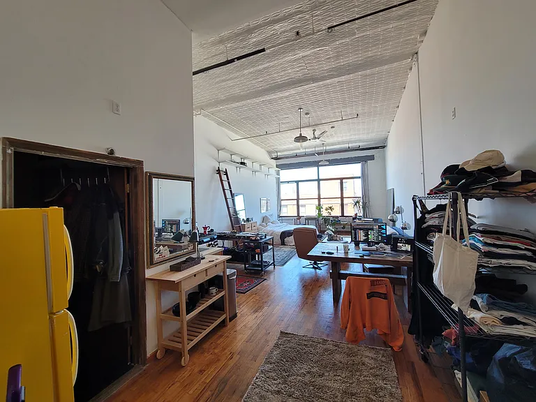 9 White St #220 — Photo 8