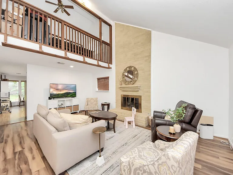 18 N Deerfoot Cir — Photo 10