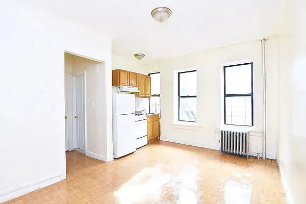 Rented by Brickview NYC Realty NYV LLC | media 5
