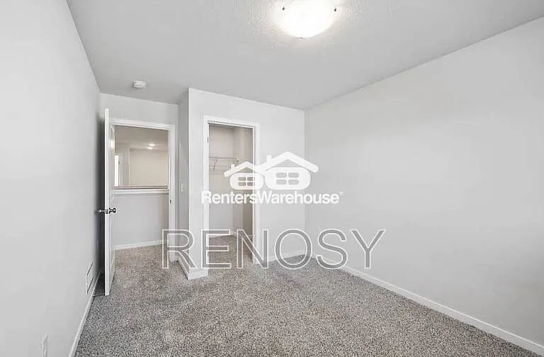 3622 NE Kara Ln — Photo 15