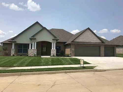 5923 Screaming Eagle Ln Photo 1